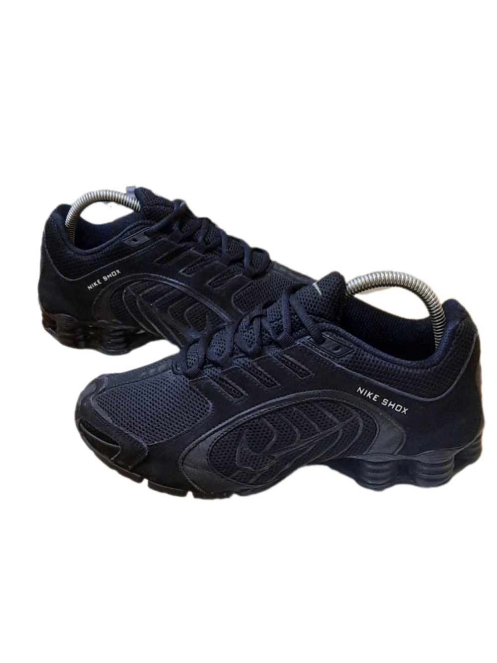 RARE Womens Nike Shox Navina Triple
Black Sparkle Sneakers 3569-18-002 size 8